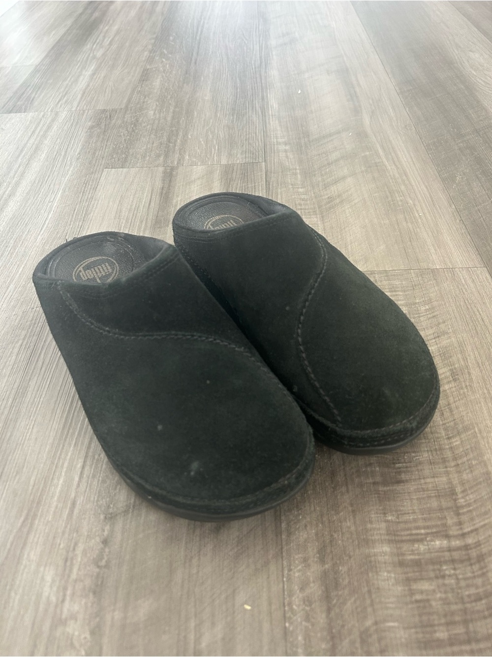 FitFlop Women's Shuv Black Suede Slip On Comfort Mules Clogs size 7
